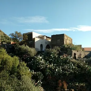 Casa 3 Archi , Alicudi Italy